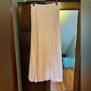 Banana Republic Blush Pleated ankle length skirt 2